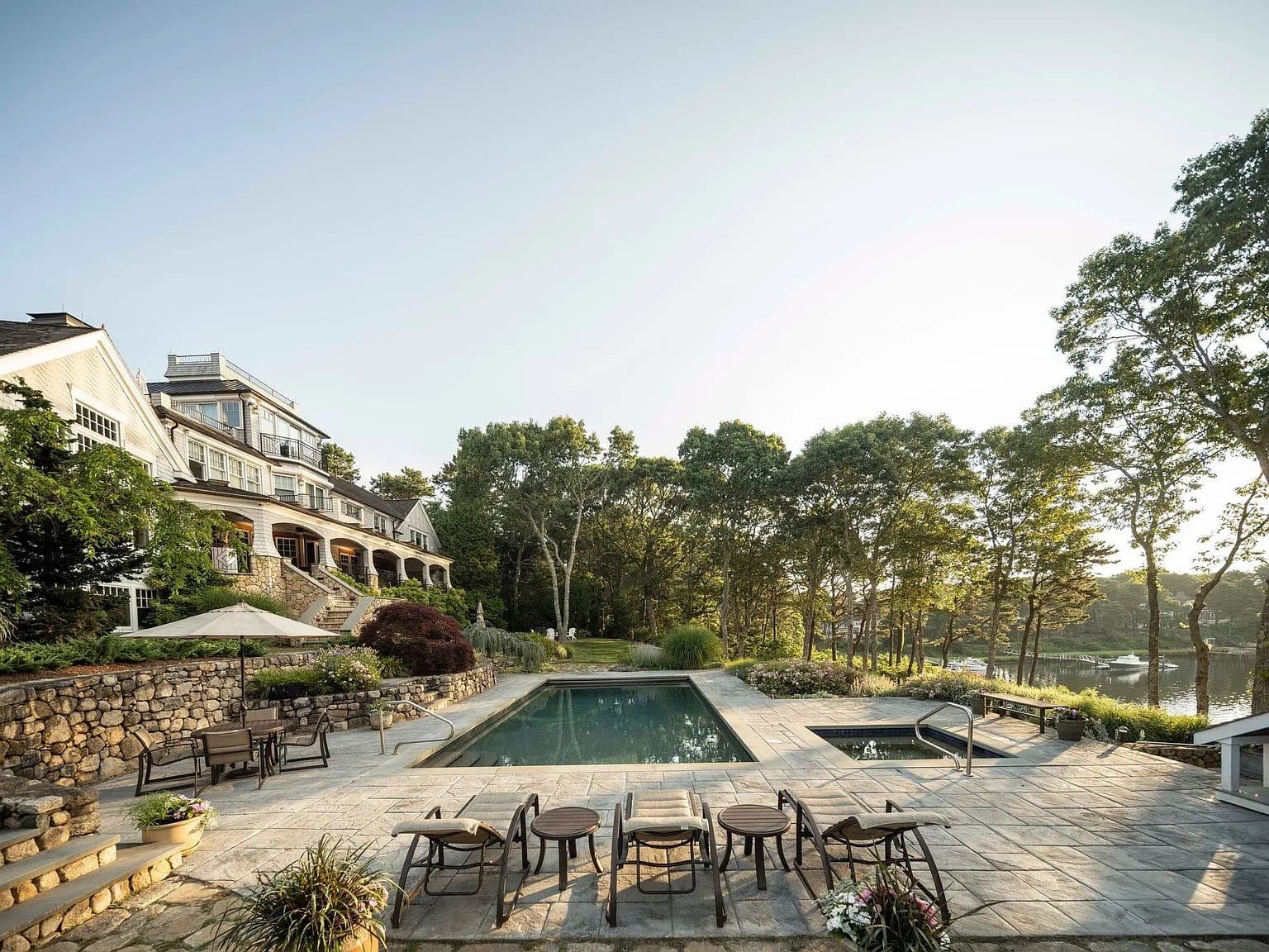 835 Old Post Road, Cotuit