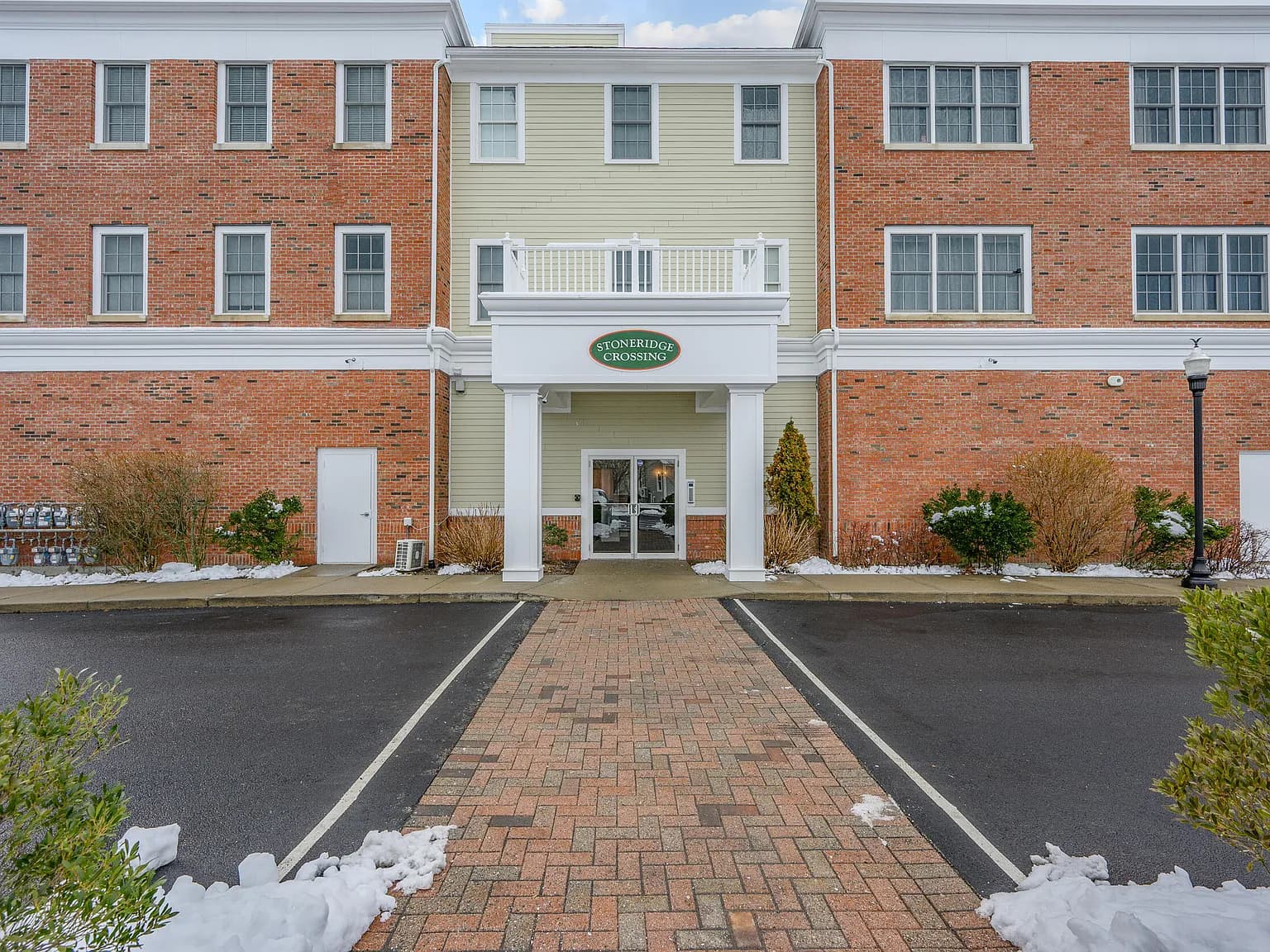 68 Center Street STE 13 - Photo 2