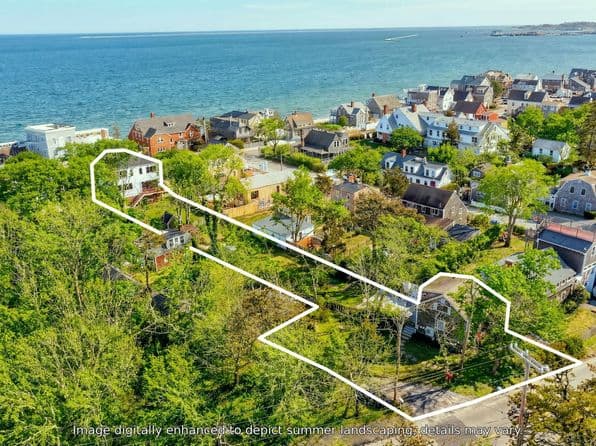 309 Bradford Street, Provincetown