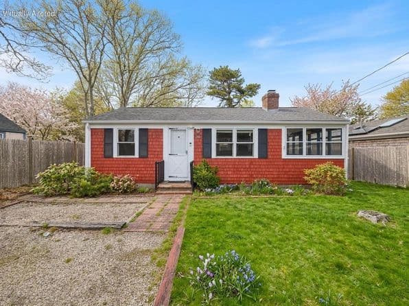249 Winslow Gray Road, West Yarmouth