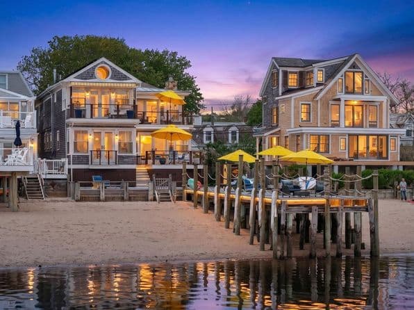 71 Commercial Street, Provincetown