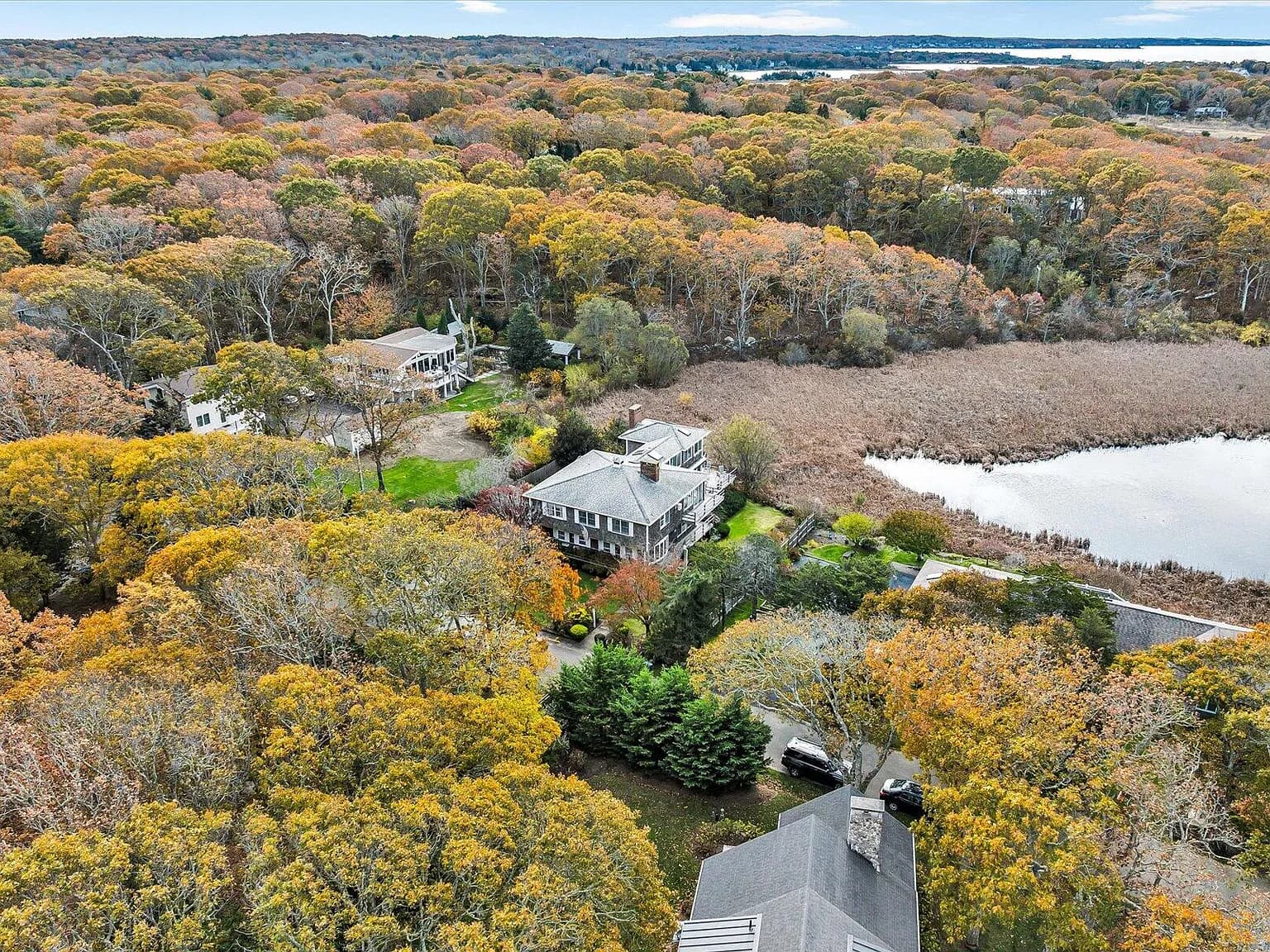 38 Nemasket Road - Photo 2