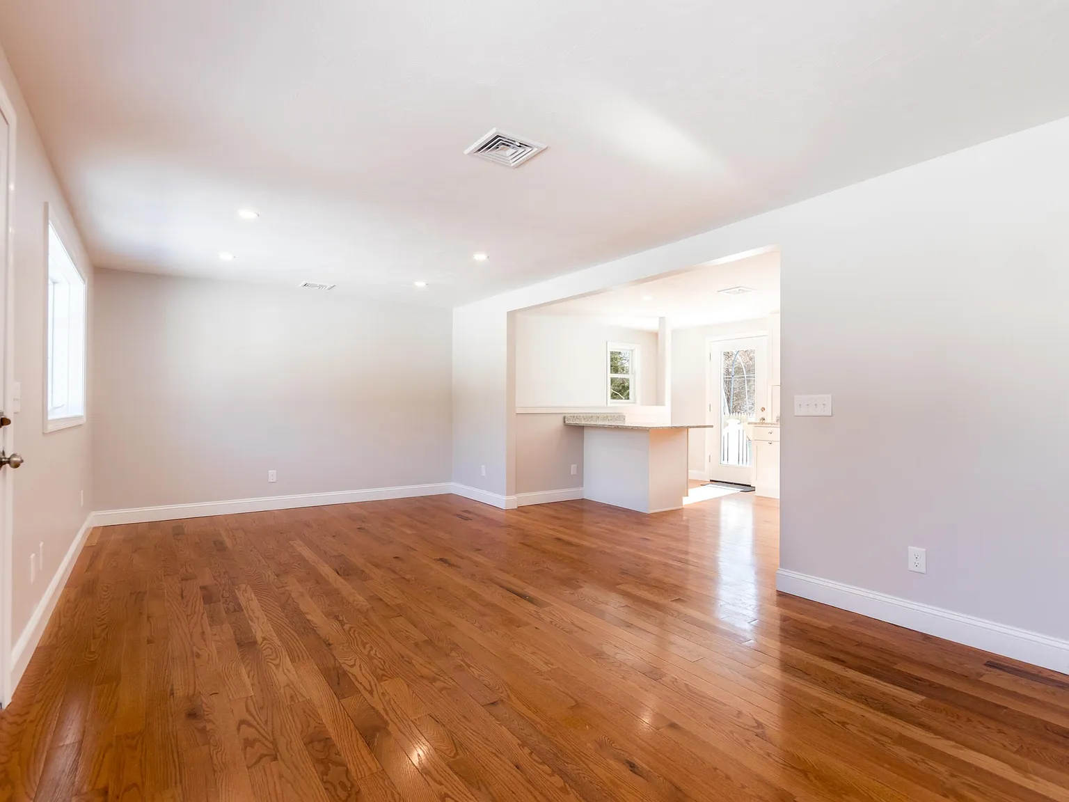 24 Weatherglass Lane - Photo 5