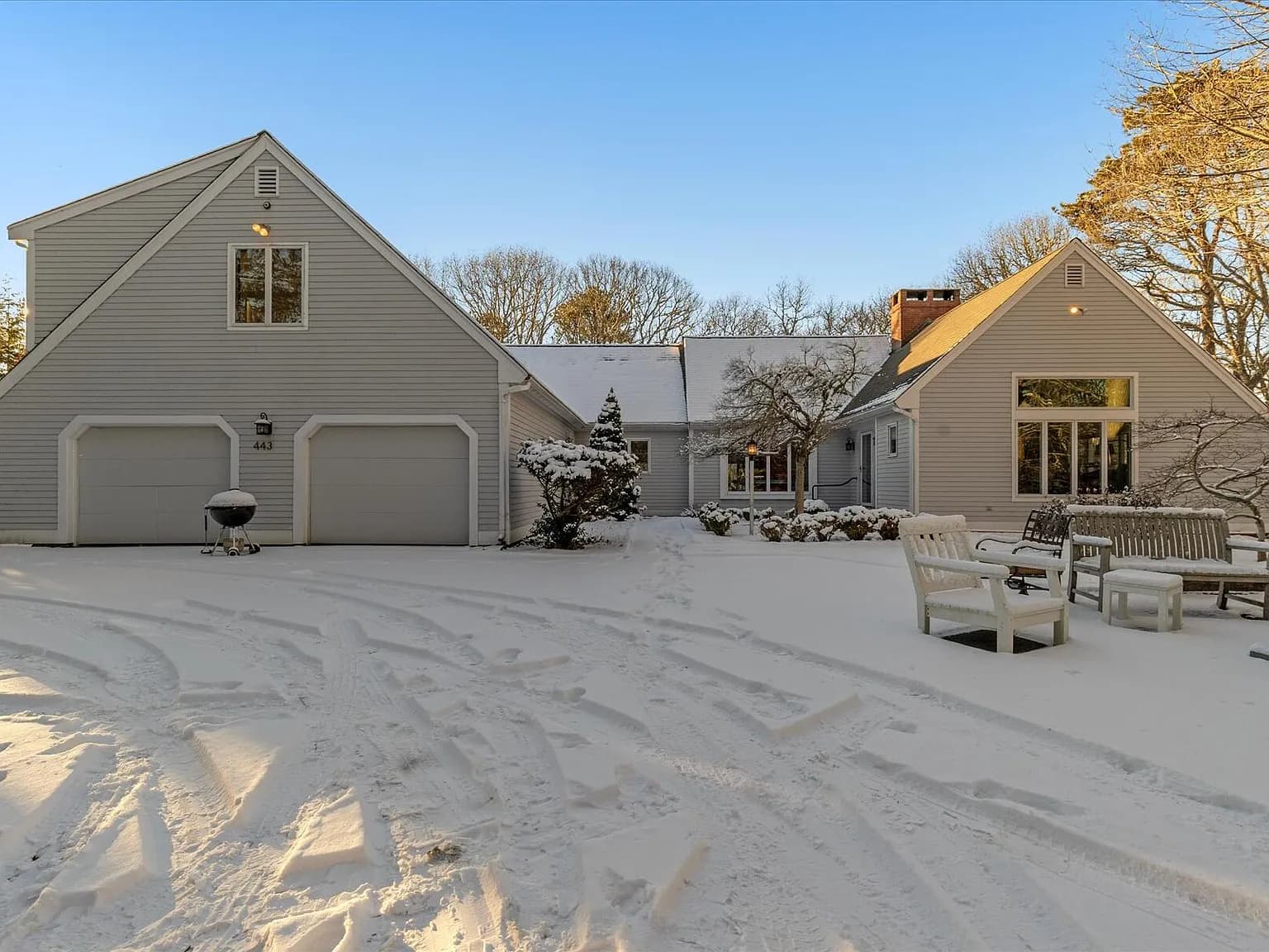 443 Elliott Road - Photo 2