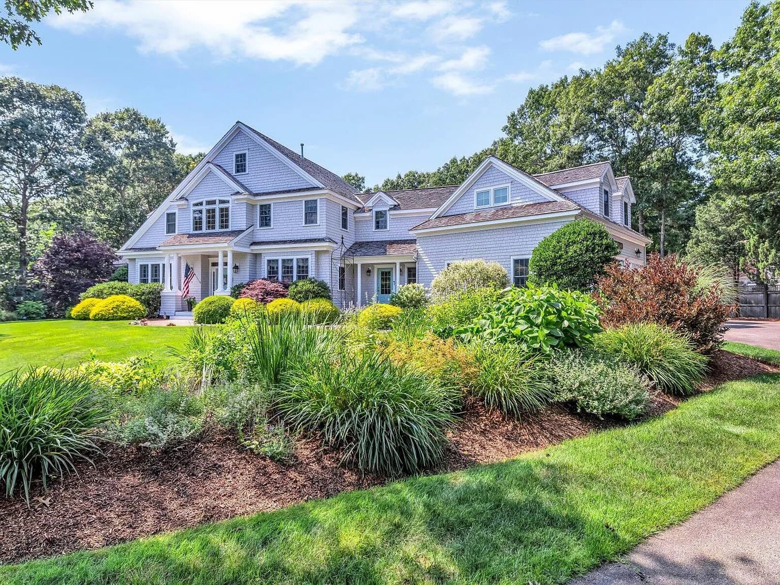 11 Teal Circle - Photo 1