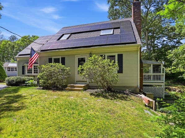 10 Marthas Way, Barnstable