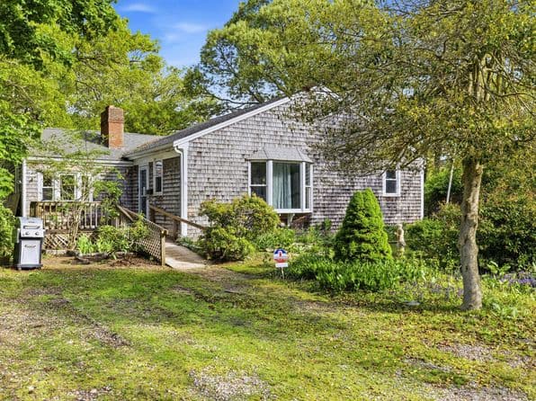 (undisclosed Address), West Yarmouth