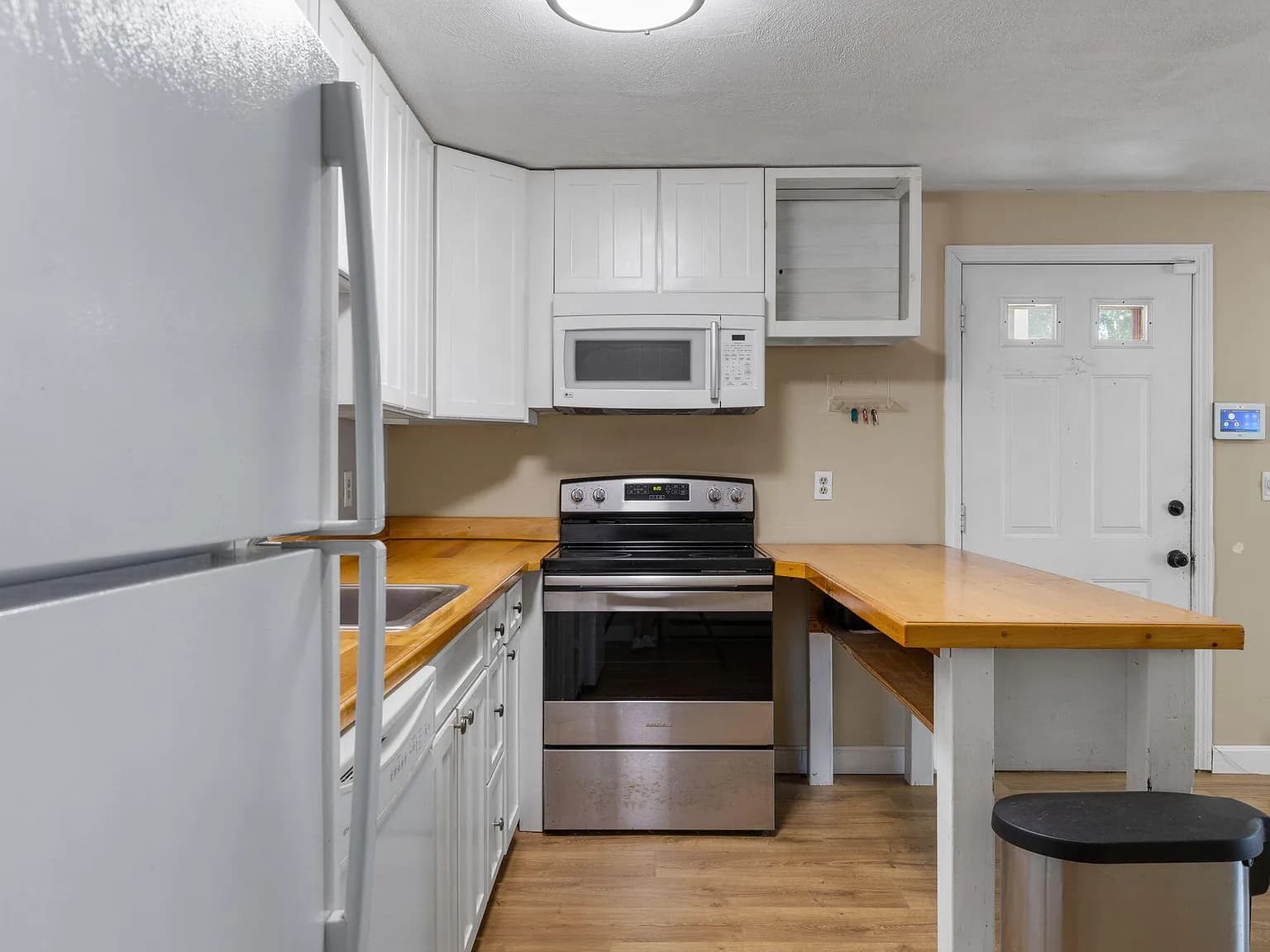 70 Cape Drive APT 8B - Photo 6