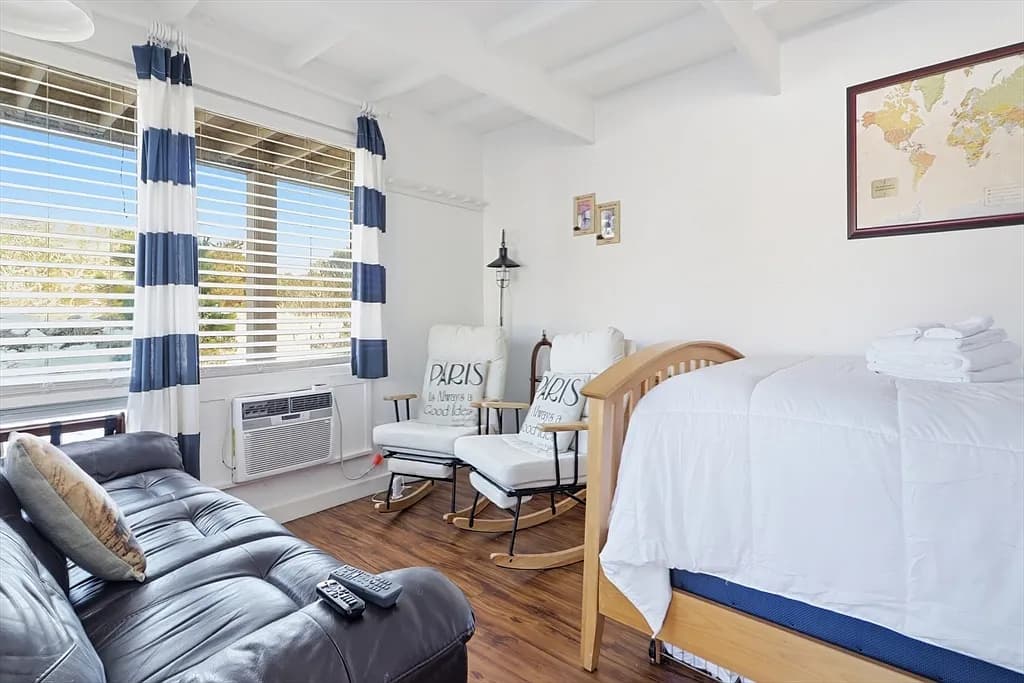 169 Shore Rd #15 - Photo 2