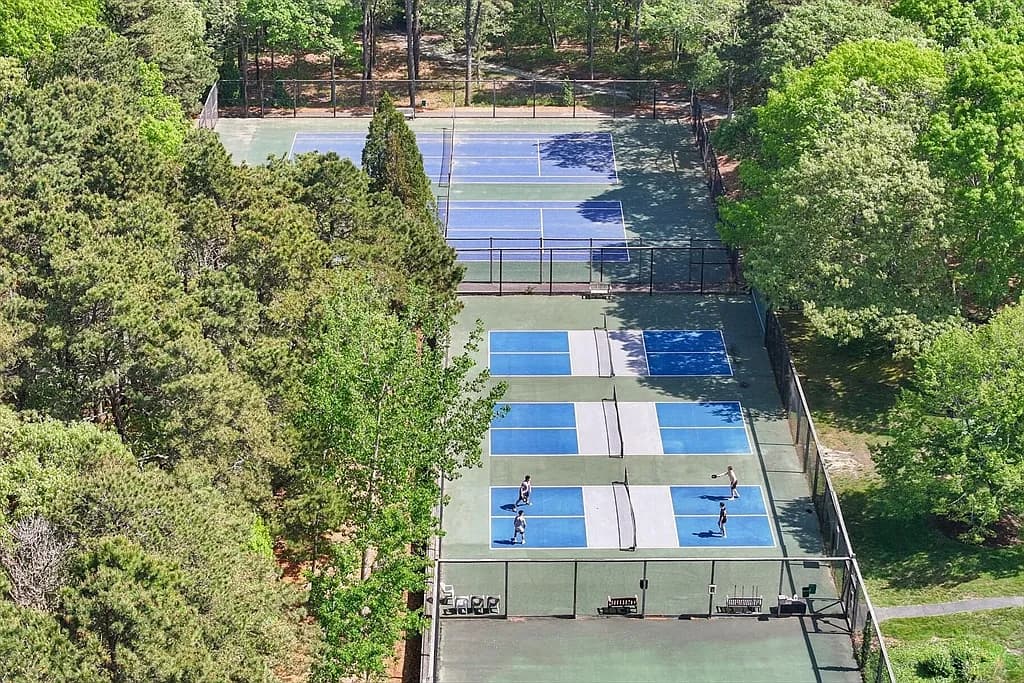 28 Oak Gln Unit 28 - Photo 2