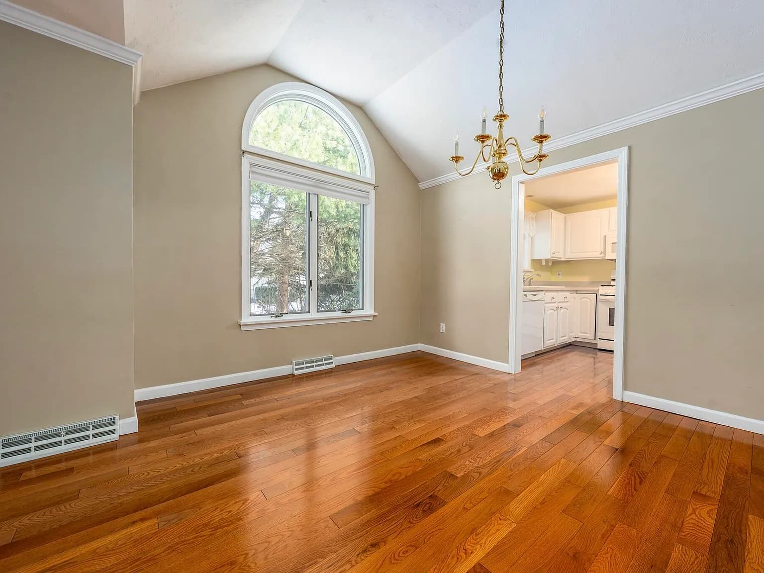 50 Pine Hill Boulevard - Photo 4