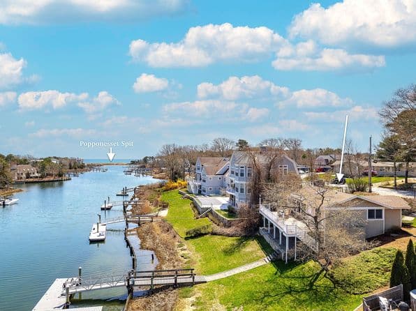 160 Waterway, Mashpee