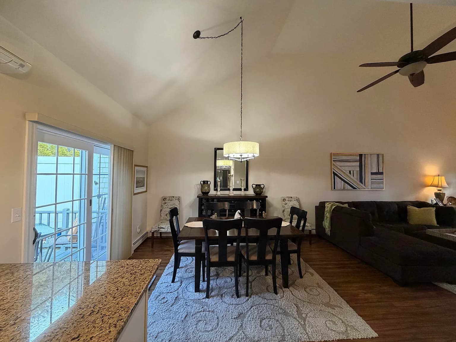 1 Hawthorne Court UNIT C - Photo 2