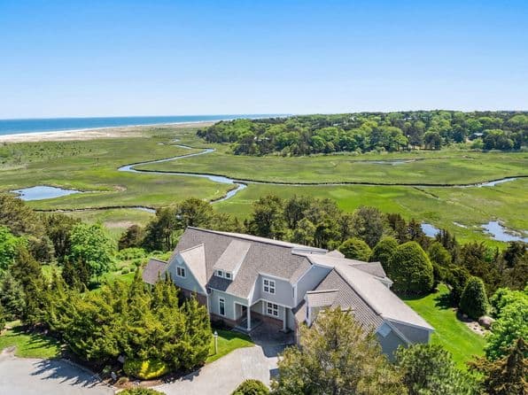 12 Windswept Lane, Orleans