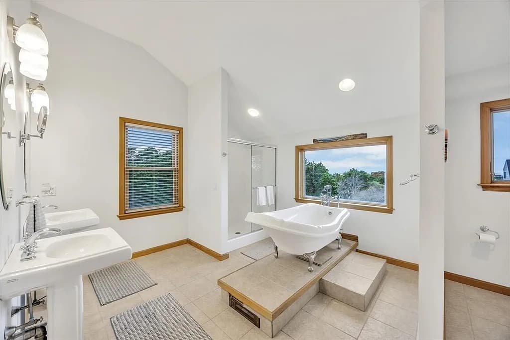 128 Shore Rd - Photo 2