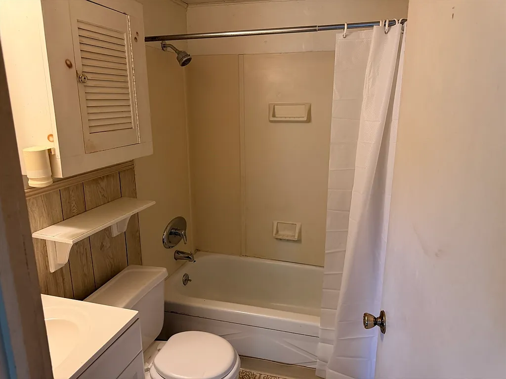 16 Lake Rd - Photo 5