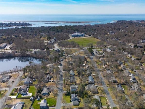 31 ICE HOUSE Road, South Yarmouth