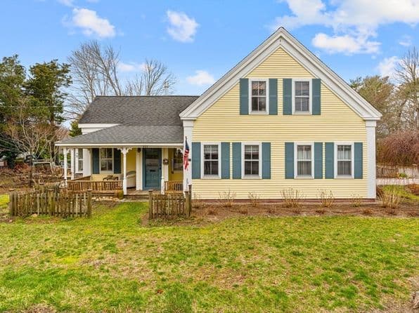 955 Main St, Barnstable