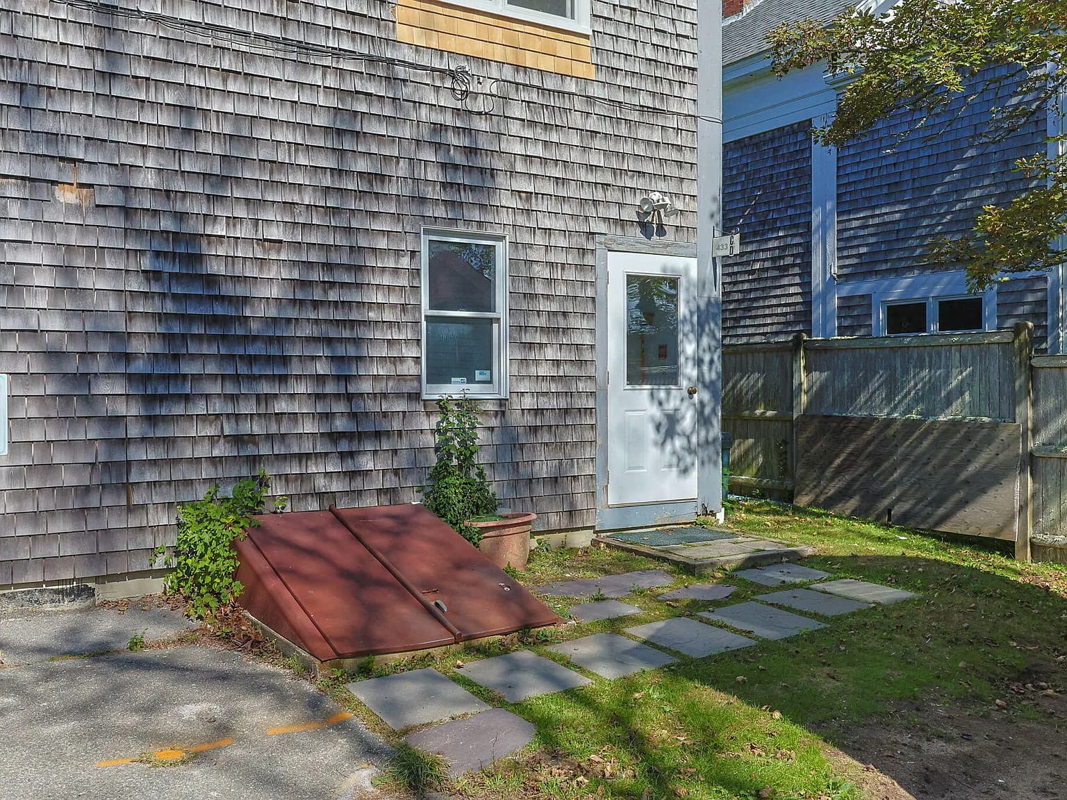 425 Main Street UNIT D - Photo 4