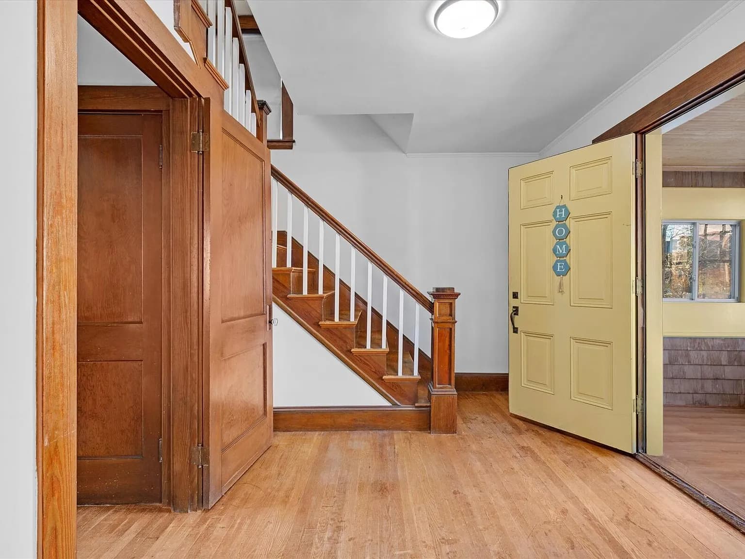 55 Louis Street - Photo 3