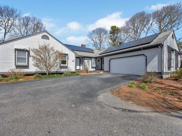 52 Clubhouse Drive, Pocasset