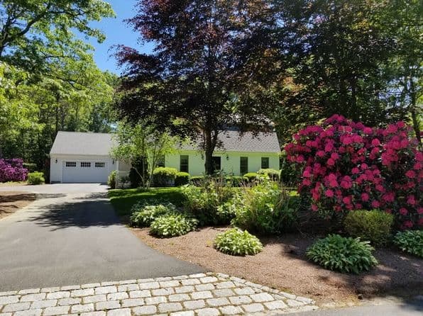 85 Clamshell Cove Rd, Barnstable