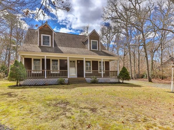 25 Kerry Dr, Barnstable