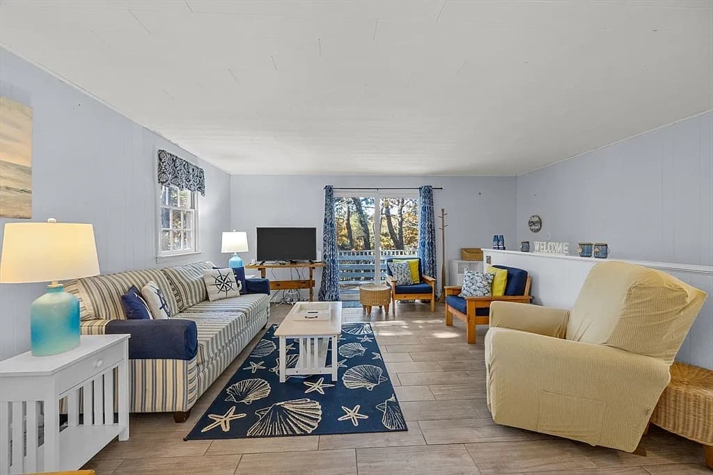 7 Great Hollow Rd Unit 50 - Photo 3