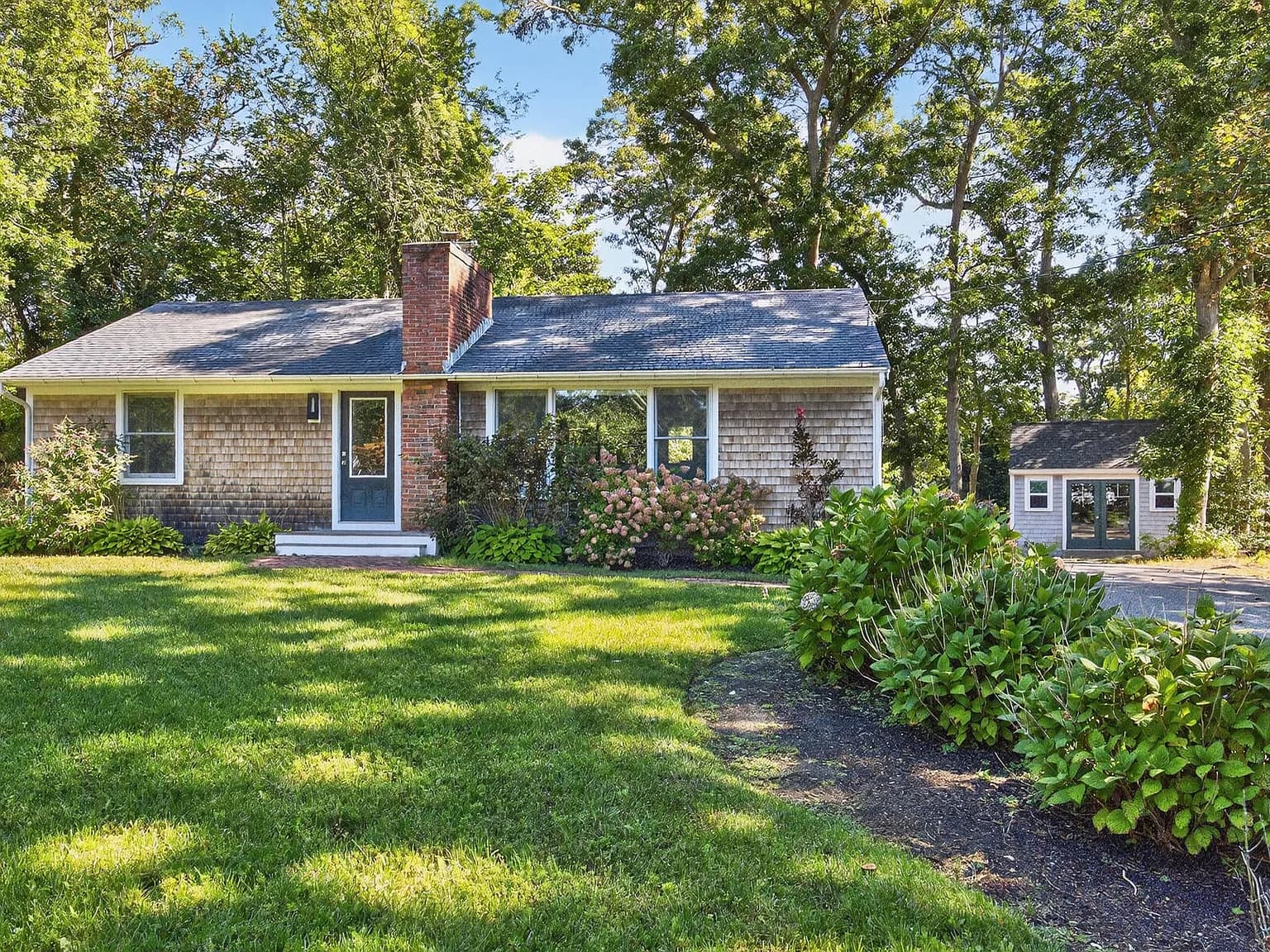 95 S Orleans Road, Orleans