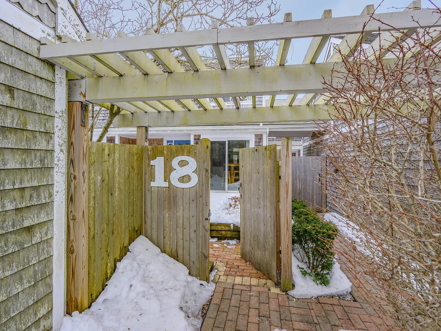 1 Belmont Road #TH18 - Photo 1