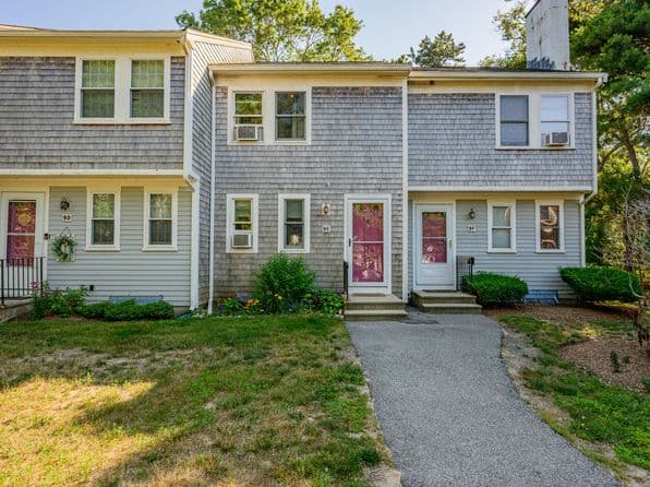 300 Falmouth Road APT 9E, Mashpee