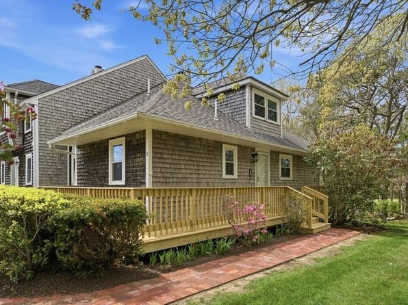 11 Harbor Hill Dr Unit 11, Buzzards Bay