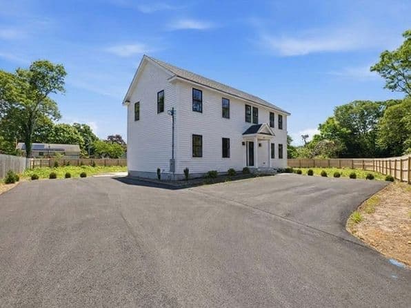 157 Compass Cir, Barnstable