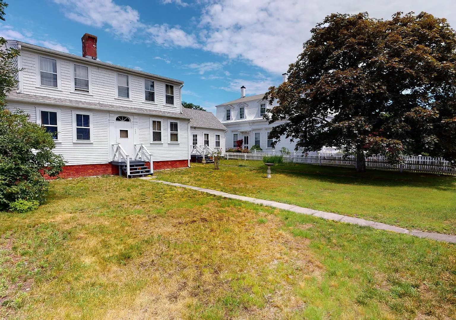 580 Commercial Street - Photo 1