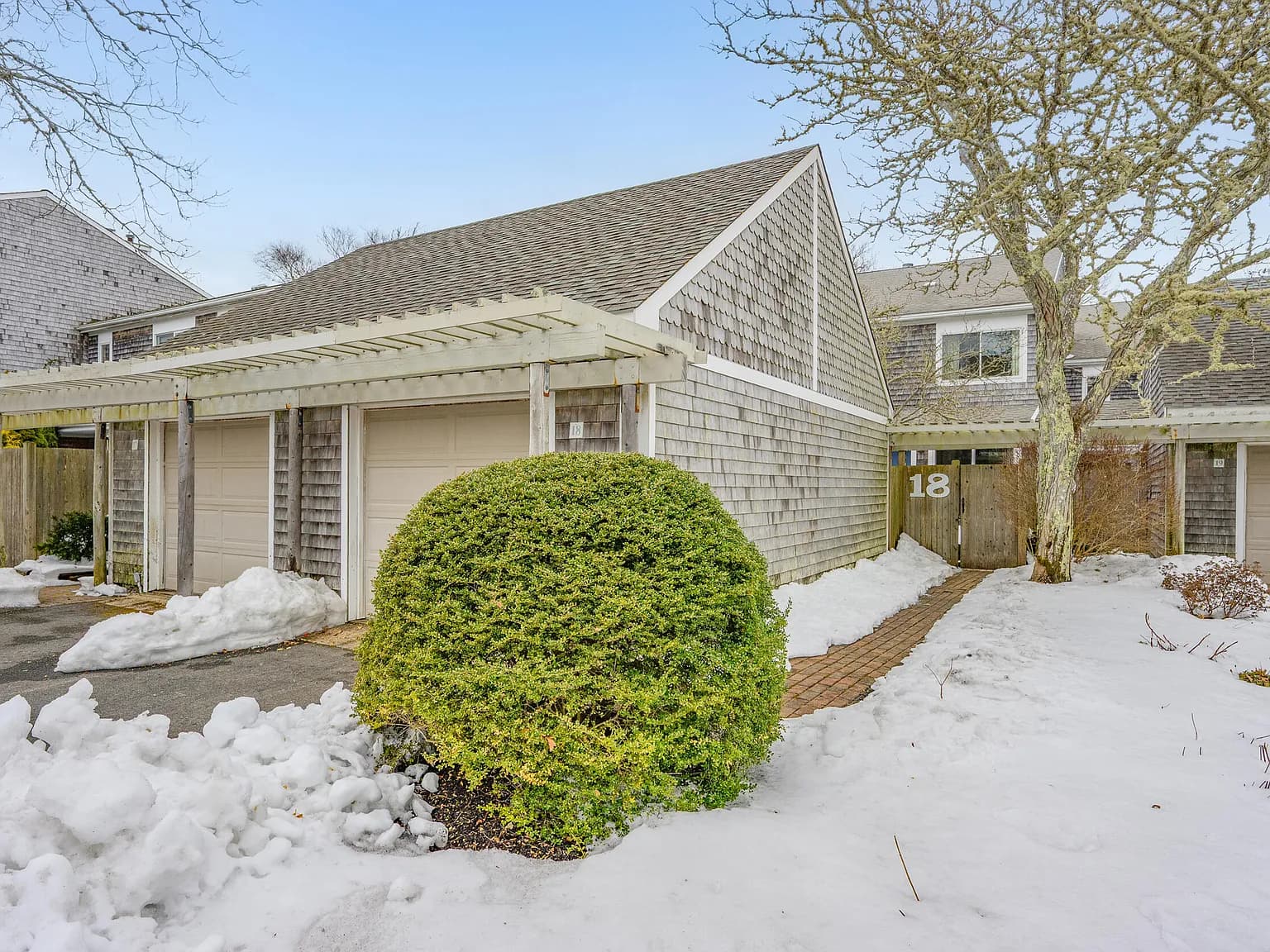 1 Belmont Road #TH18 - Photo 2