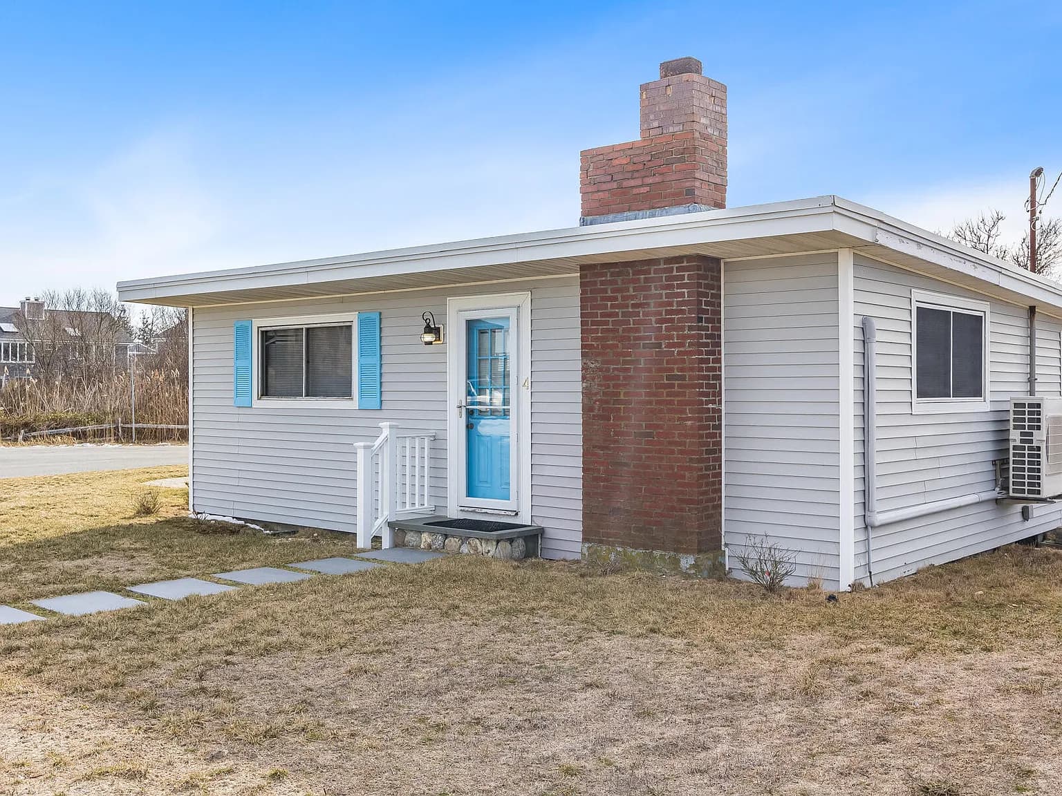 4 Freeman Avenue - Photo 3