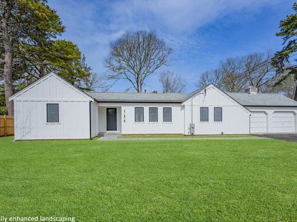 126 Captain Small Road, South Yarmouth