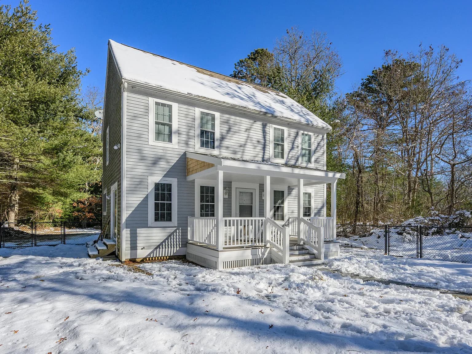 173 Main Street - Photo 2