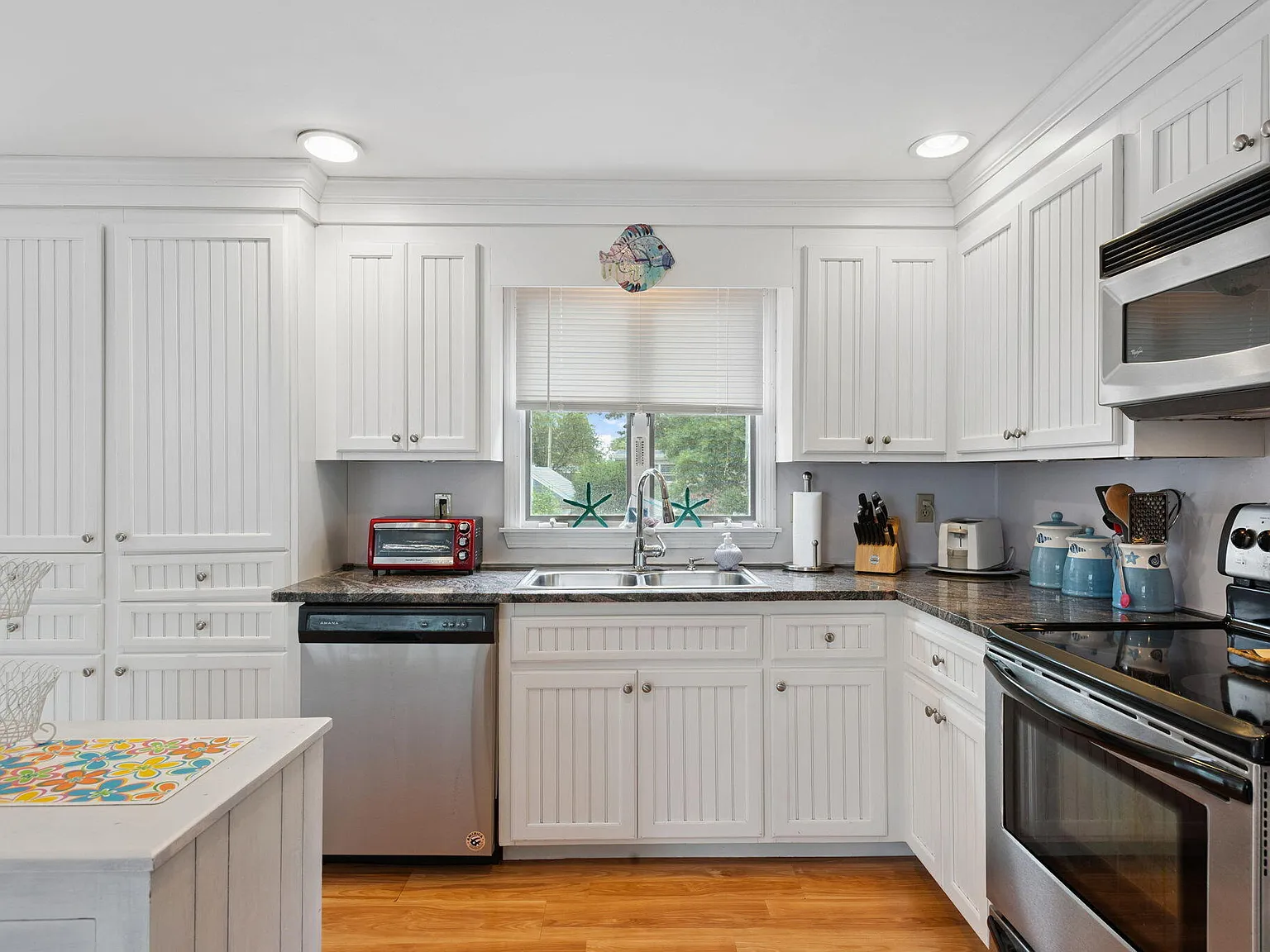 63 Ellsworth Drive - Photo 6