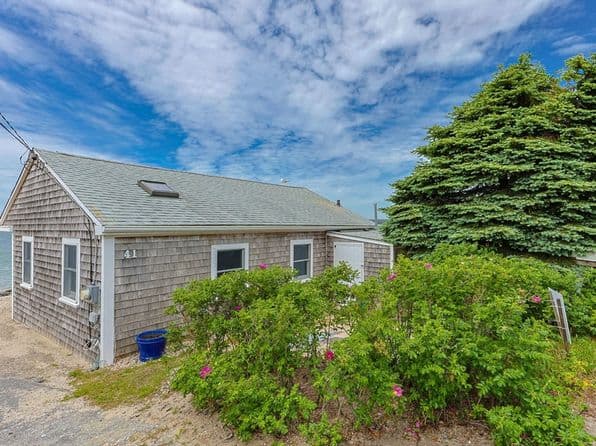 41 Seconsett Island Rd, Mashpee