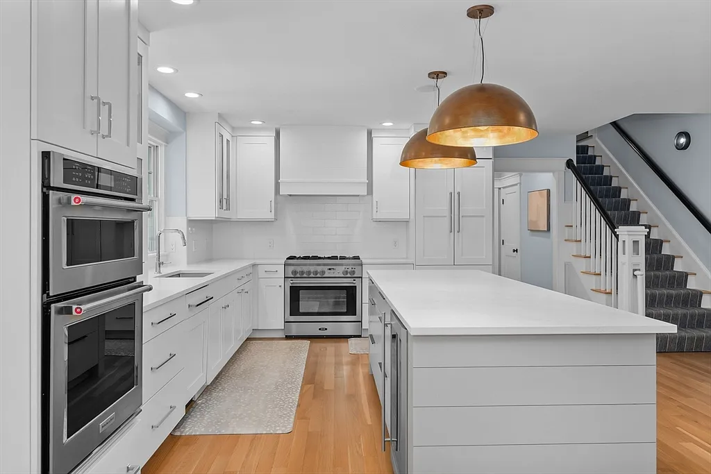 239 Oxford Dr - Photo 5