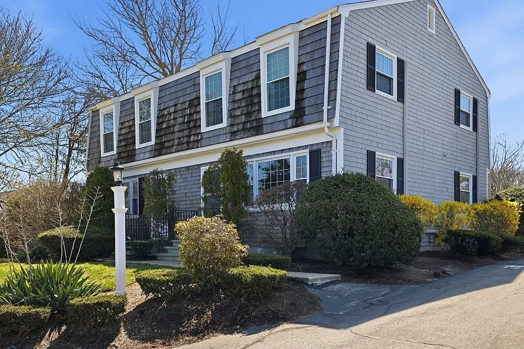 231 Route 28 #1, Harwich