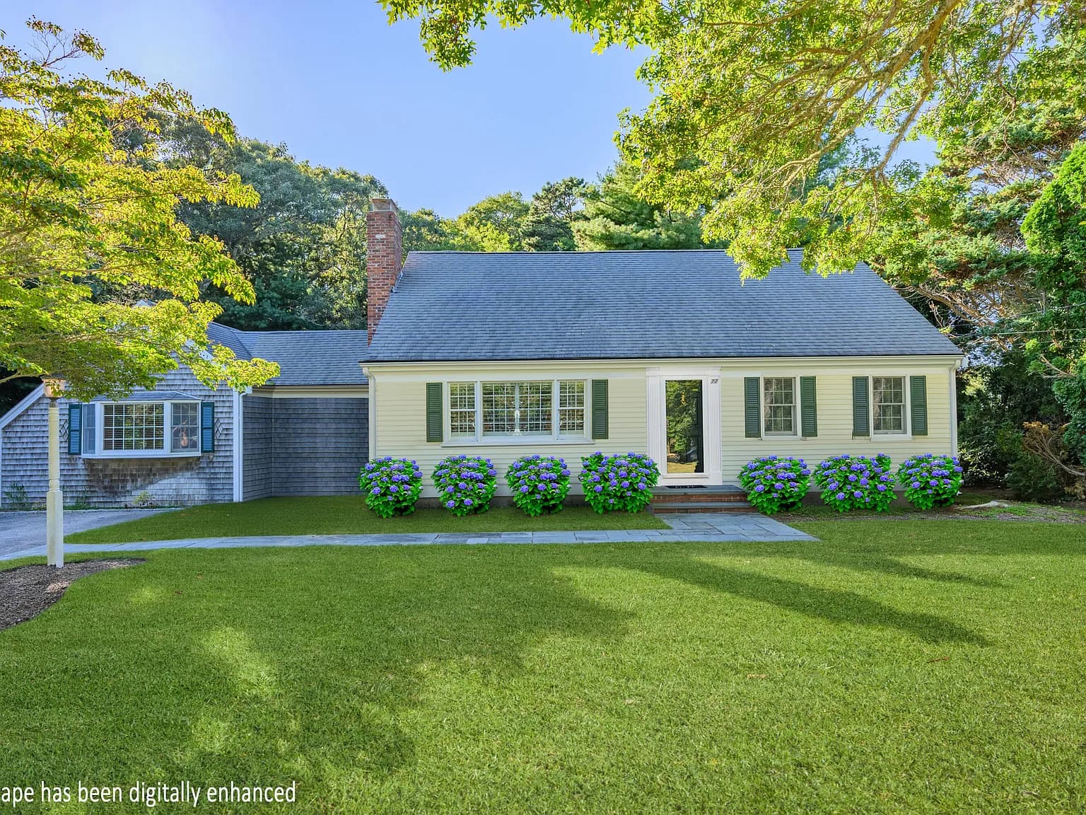 77 Robbins Street - Photo 2