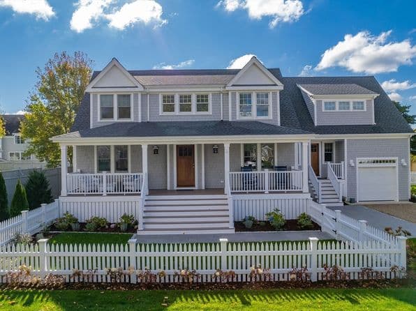 21 Cockachoiset Ln, Barnstable