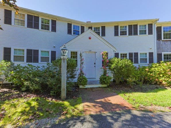 109 Misty Meadow Lane APT 4, Chatham