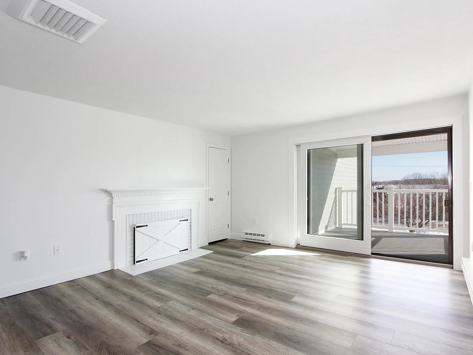 36 Old Colony Way APT 21 - Photo 6