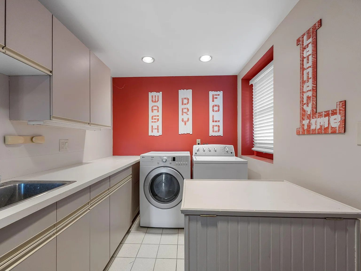 52 Corn Hill Road - Photo 4