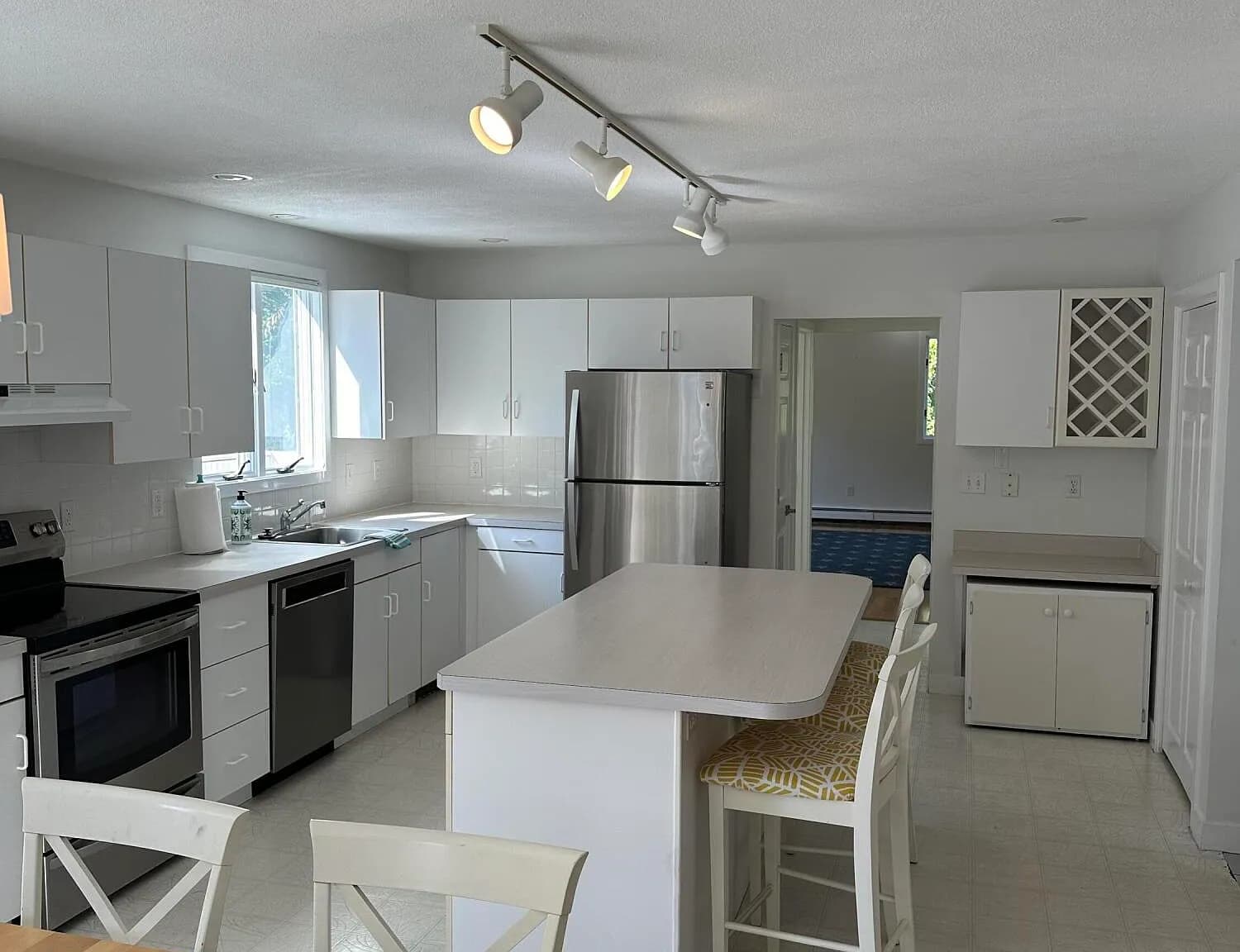 42 Hanson Circle - Photo 4