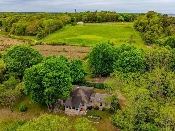 21 Quaker Road, East Sandwich