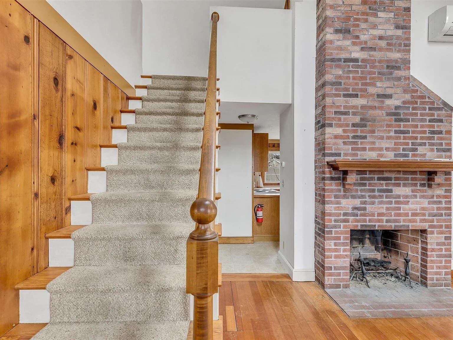 2 Freeman Avenue - Photo 6